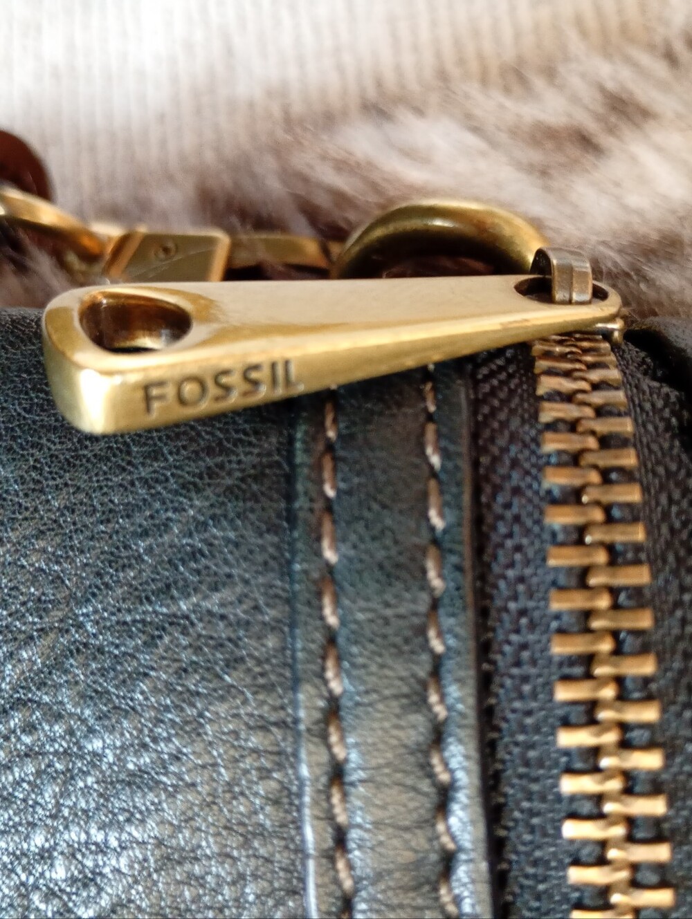 Fossil | Black Leather Large Slouchy Explorer Tote with Brass Logo Plaque - Picture 8 of 14